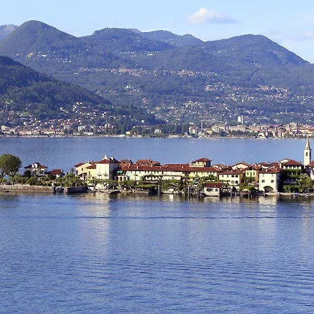 Szálloda Flora Stresa