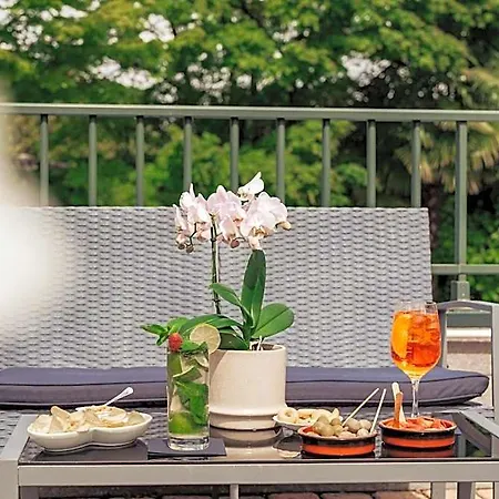 Hotel Flora