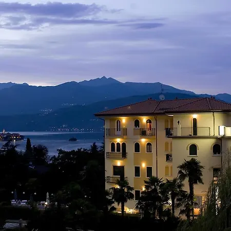 Hotel Flora Stresa