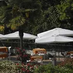Flora Ξενοδοχείο 3*