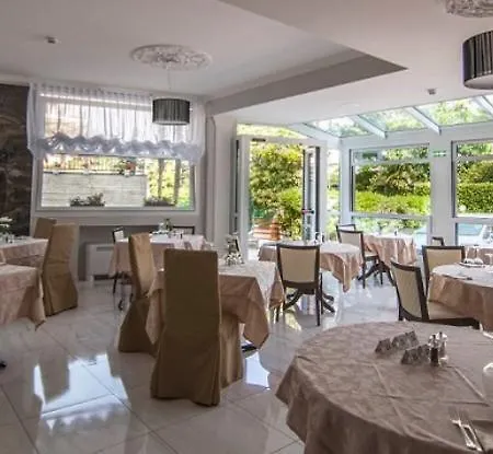 Flora Hotell Stresa