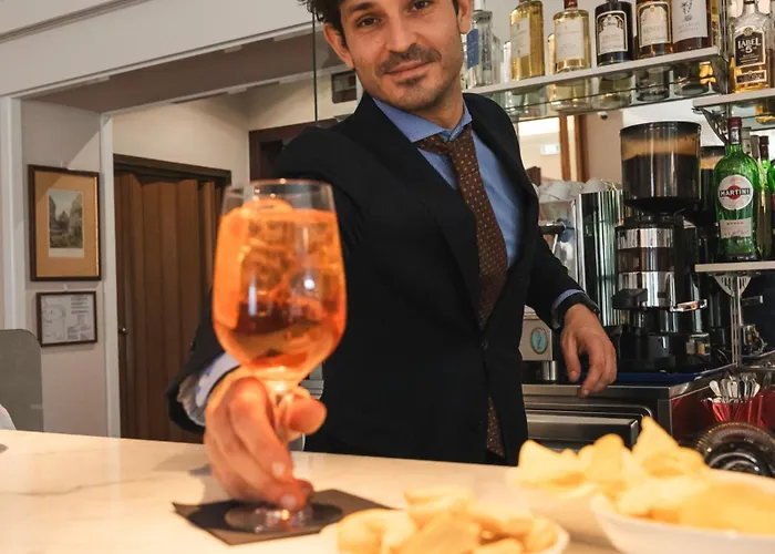 מלון Flora סטרסה